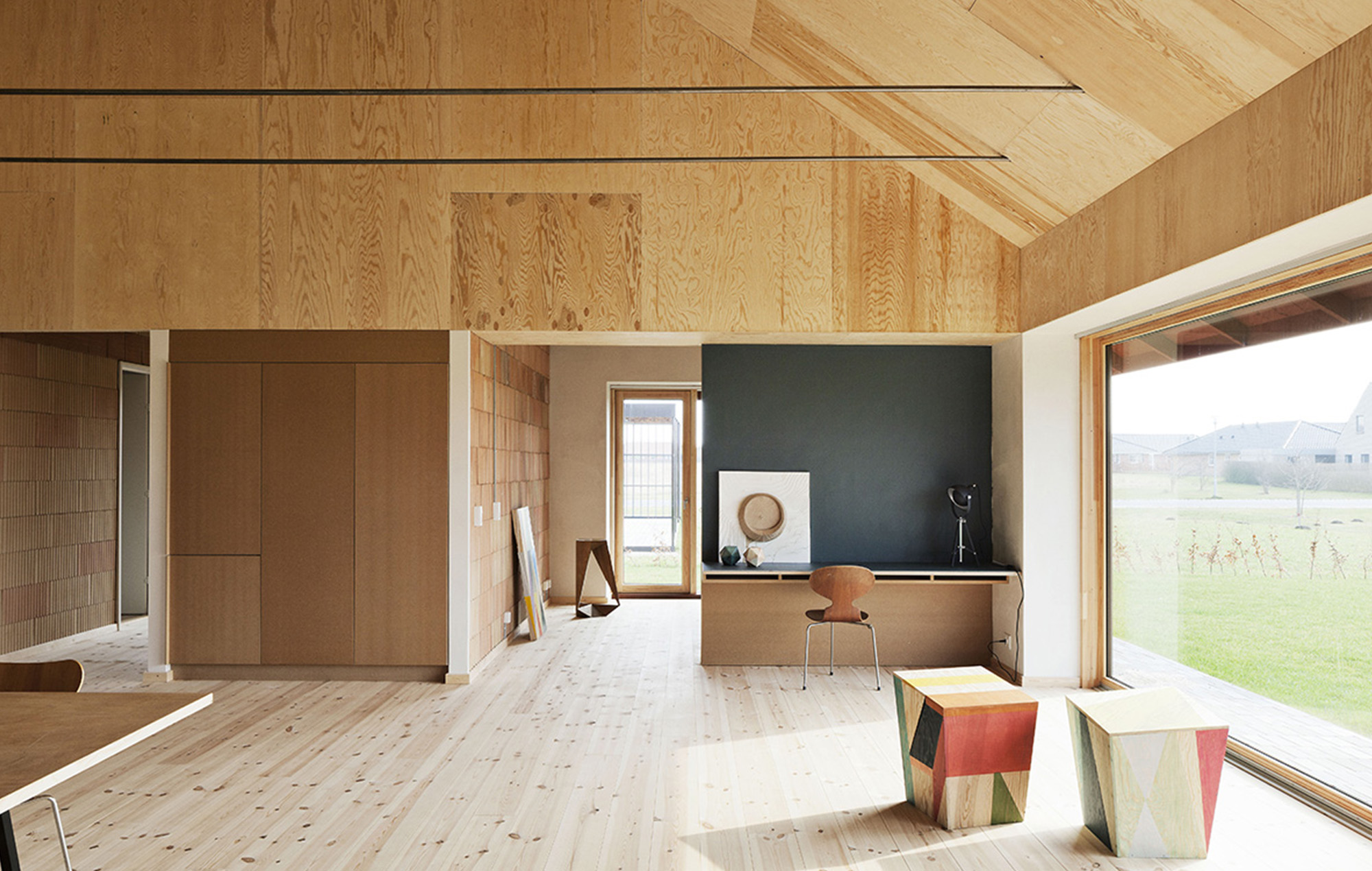 trae-frem-for-staal-sten-og-glas